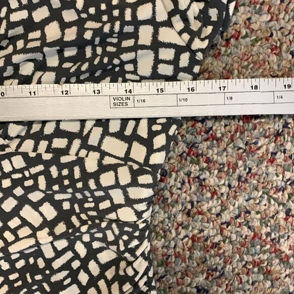 Lauren Ralph Lauren Ivory Gray Geo Print Faux Wrap Bodycon Ruched Dress Size 6 - Picture 12 of 14